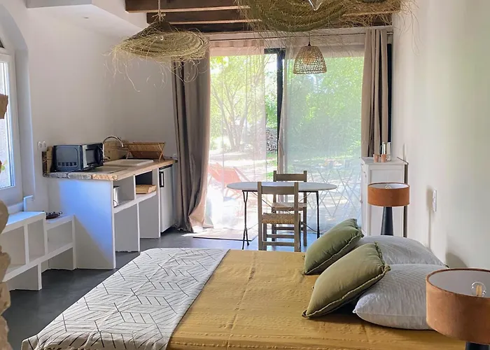 La Granja 아파트 님